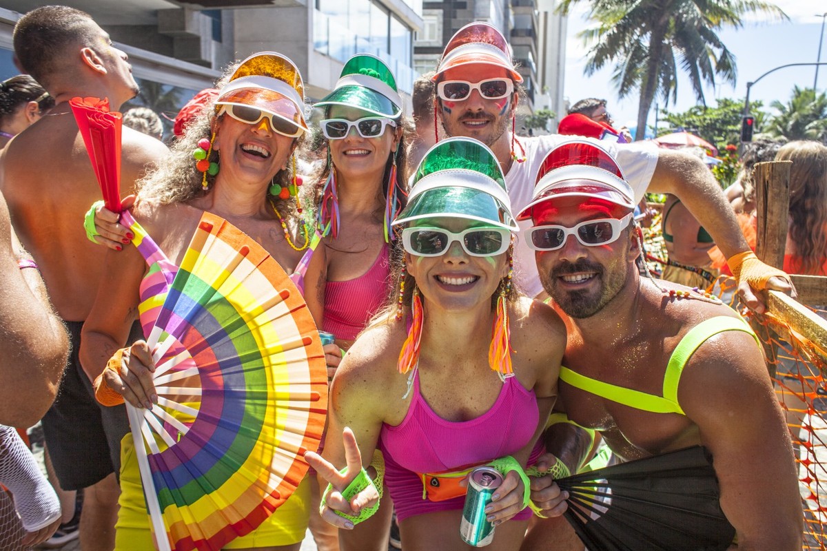 Carnaval e feriado? Veja calendário de feriados em 2024 Brasil Foco